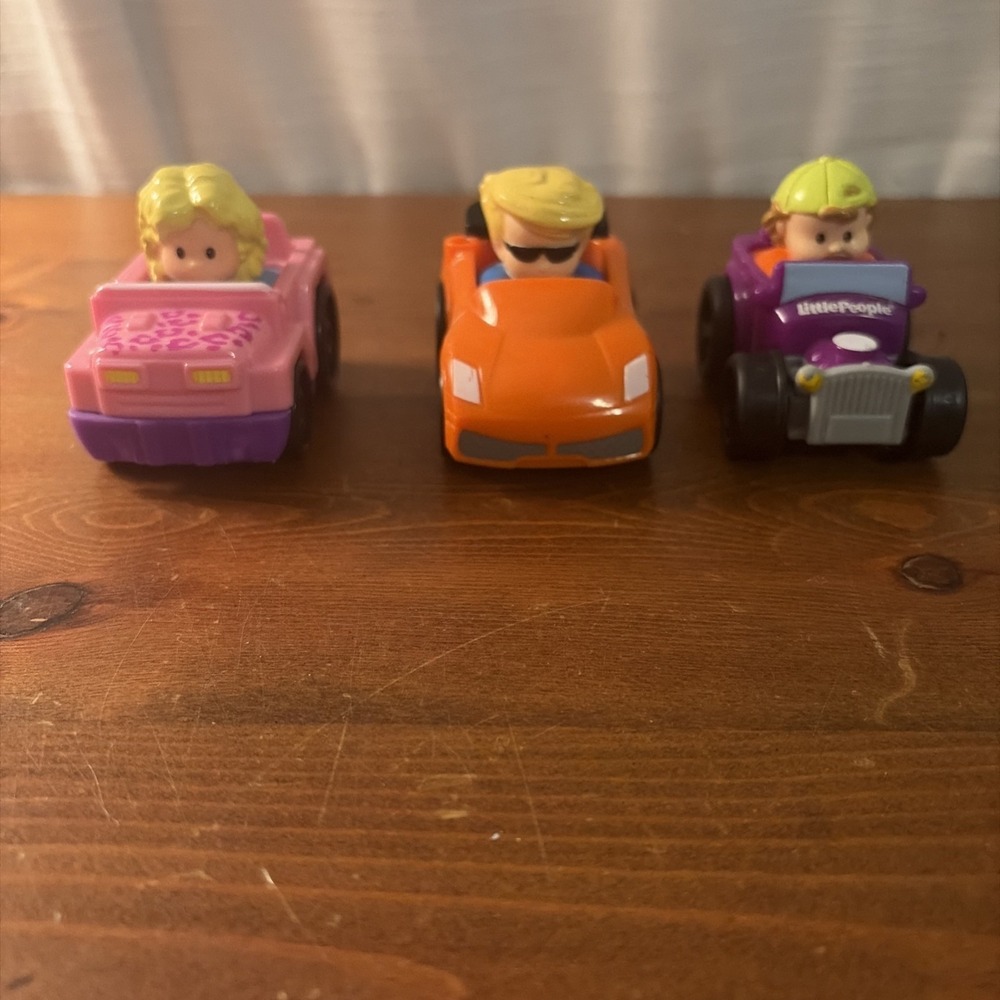 Replacement‎ Sport Utility Vehicle for Fisher-Price Little People Wheelies